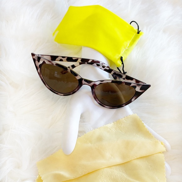 💥New💥 Leopard Cat Eye Sunglasses - Picture 3 of 6